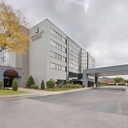 Embassy Suites By Hilton Milwaukee Brookfield Dış mekan fotoğraf