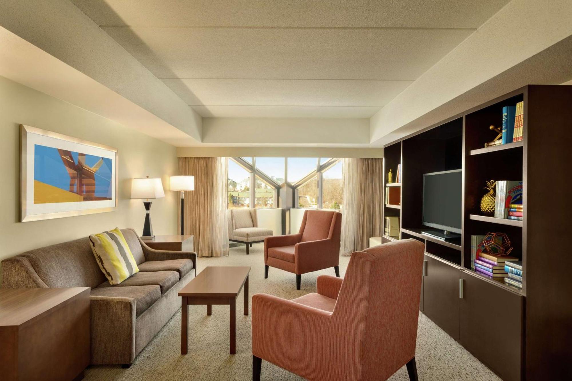 Embassy Suites By Hilton Milwaukee Brookfield Dış mekan fotoğraf